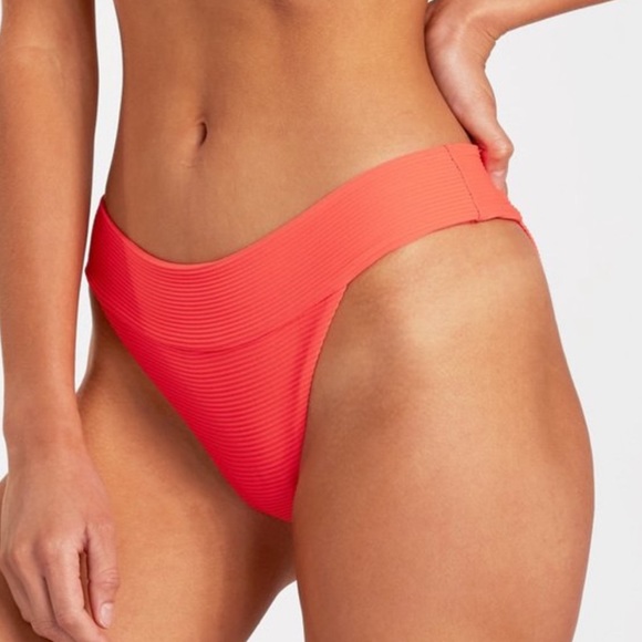 🔥🔥BILLABONG - TANLINES TRIANGLE TROPIC SET🔥🔥 - Picture 10 of 11